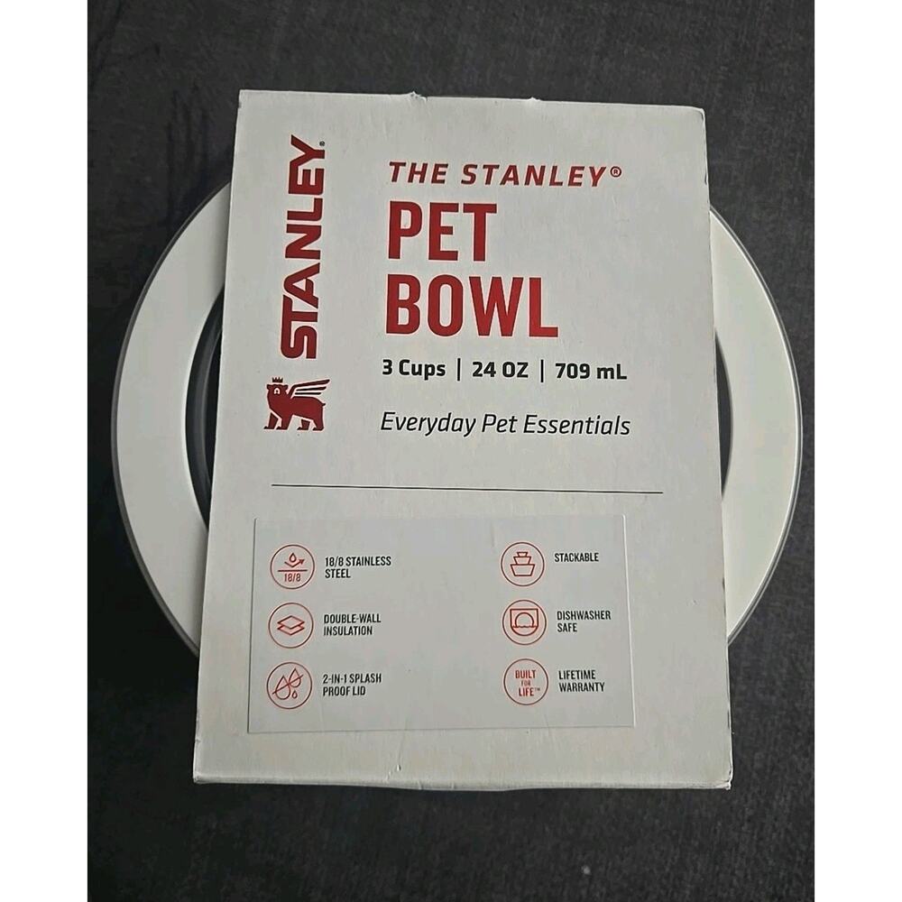 Target Exclusive Stanley 24Oz Stainless Steel Pet Bowl Holiday Design 2025